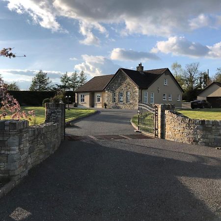 The Bungalow Villa Omagh Esterno foto