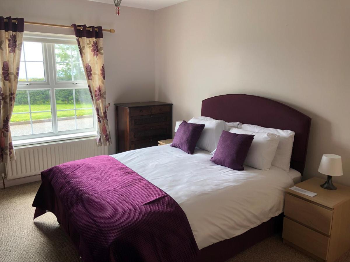 The Bungalow Villa Omagh Esterno foto
